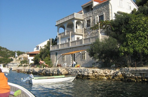 Zaklopatica Apartment | Studio flat near beach Zaklopatica (Lastovo) (AS-8346-a)