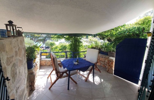 Susica Apartment | Studio flat near beach Murter (AS-22397-a)