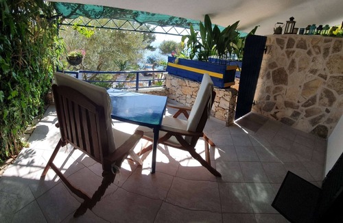 Susica Apartment | Studio flat near beach Murter (AS-22397-b)
