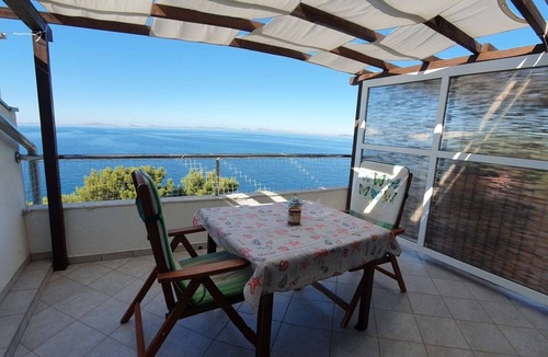 Susica Apartment | Studio flat near beach Murter (AS-22397-c)