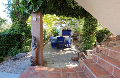 Susica Apartment | Studio flat near beach Murter (AS-22397-c)