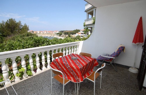 Povljana Apartment | Studio flat near beach Povljana, Pag (AS-6476-a)
