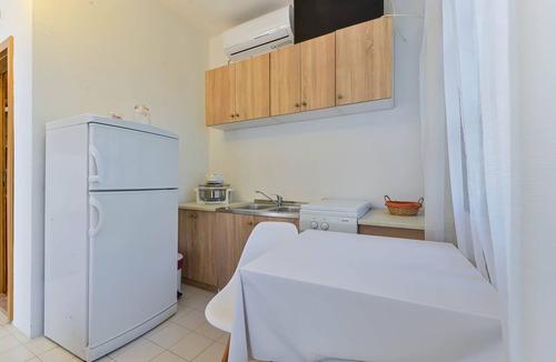 Sukosan Apartment | Studio flat near beach Sukošan, Zadar (AS-6133-a)