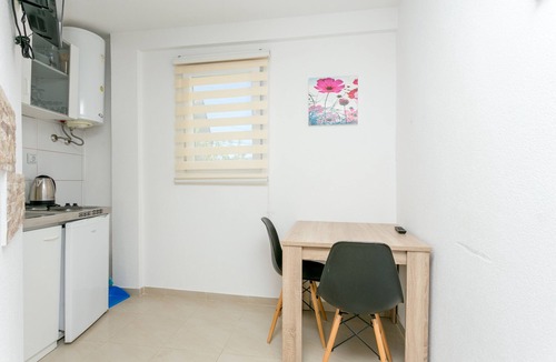 Mastrinka Apartment | Studio flat near beach Mastrinka, Čiovo (AS-22956-a)