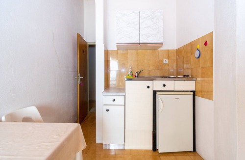 Mandre Apartment | Studio flat near beach Mandre (Pag) (AS-4101-c)