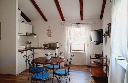Vis Apartment | Studio flat near beach Vis (AS-2452-a)