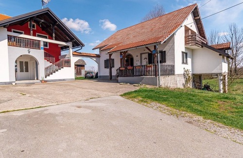 Seliste Dreznicko Apartment | Studio flat (pet friendly) Seliste Dreznicko, Plitvice (AS-20907-a)