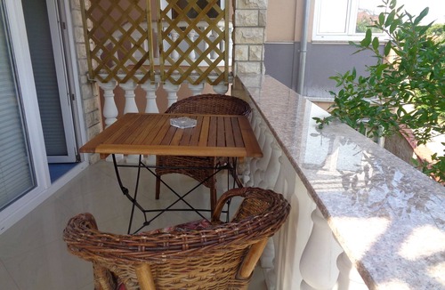 Biograd na Moru Apartment | Studio flat with terrace Biograd na Moru, Biograd (AS-6228-b)