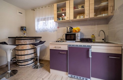 Delnice Apartment | Studio flat with air-conditioning Delnice, Gorski kotar (AS-24261-a)
