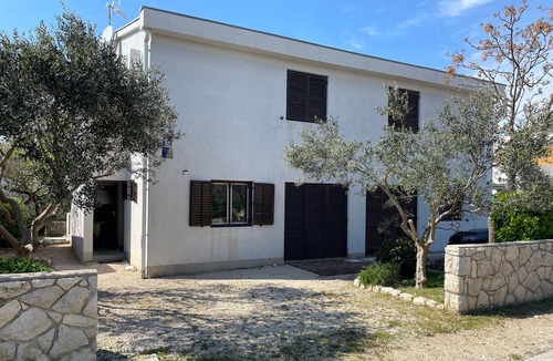 Povljana Apartment | Studio flat with air-conditioning Povljana, Pag (AS-21144-b)