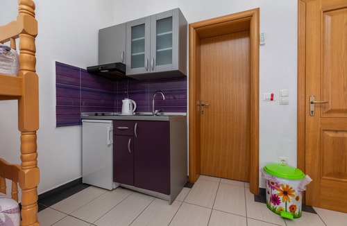 Bratus Apartment | Studio flat with balcony and sea view Krvavica, Makarska (AS-23540-a)