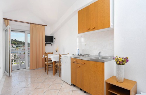 Rogoznica Apartment | Studio flat with balcony and sea view Rogoznica (AS-4162-a)