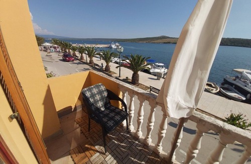 Posedarje Apartment | Studio flat with balcony and sea view Posedarje, Novigrad (AS-15786-b)