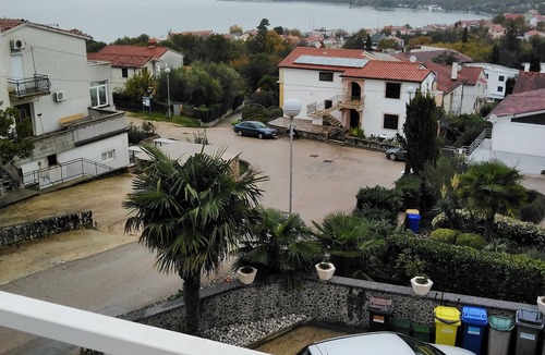 Njivice Apartment | Studio flat with balcony and sea view Njivice, Krk (AS-15904-a)