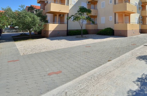 Privlaka Apartment | Studio flat with balcony and sea view Privlaka, Zadar (AS-14816-a)