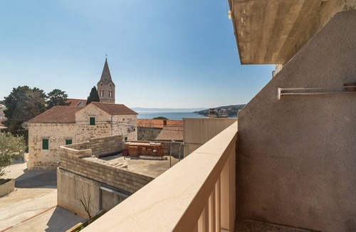 Sumartin Apartment | Studio flat with balcony and sea view Sumartin, Brač (AS-13285-a)