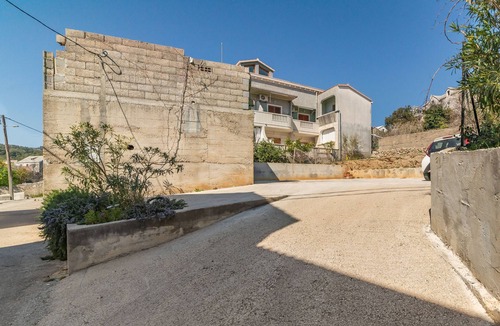 Sumartin Apartment | Studio flat with balcony and sea view Sumartin, Brač (AS-13285-a)