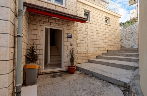 Cove Tri Zala (Zrnovo) Apartment | Studio flat with balcony and sea view Korčula (AS-10051-a)
