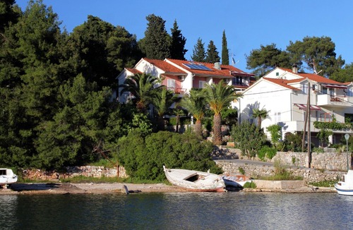 Vrboska Apartment | Studio flat with balcony and sea view Vrboska, Hvar (AS-540-a)