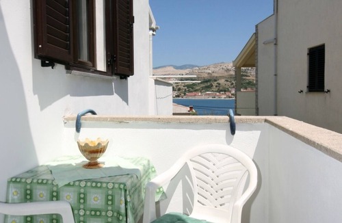 Pag Apartment | Studio flat with balcony and sea view Pag (AS-6383-a)