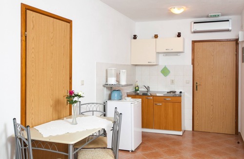 Lopud Island Apartment | Studio flat with balcony and sea view Lopud, Elafiti (AS-14013-a)
