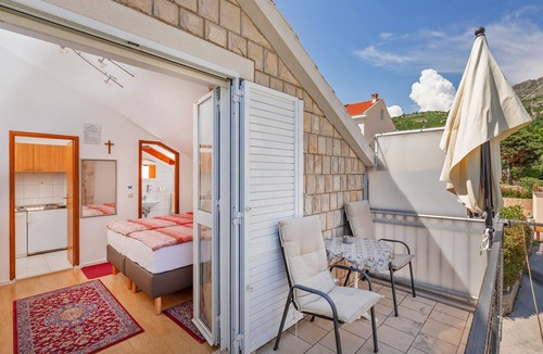 Brasina Apartment | Studio flat with balcony and sea view Mlini, Dubrovnik (AS-23441-a)
