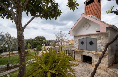 Posedarje Apartment | Studio flat with terrace and sea view Posedarje, Novigrad (AS-21123-b)