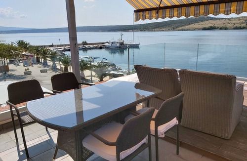 Posedarje Apartment | Studio flat with terrace and sea view Posedarje, Novigrad (AS-15786-a)