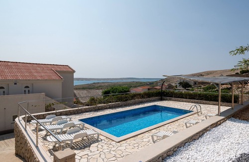 Zubovici Apartment | Studio flat with terrace and sea view Zubovići, Pag (AS-9365-b)