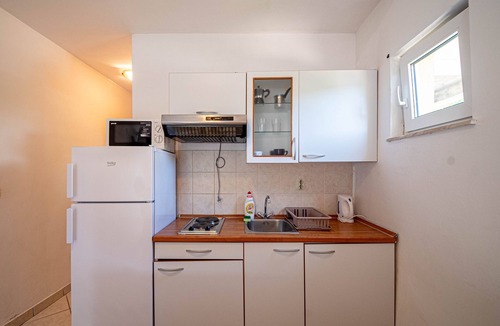 Pasadur Apartment | Studio flat with terrace and sea view Pasadur, Lastovo (AS-8392-b)