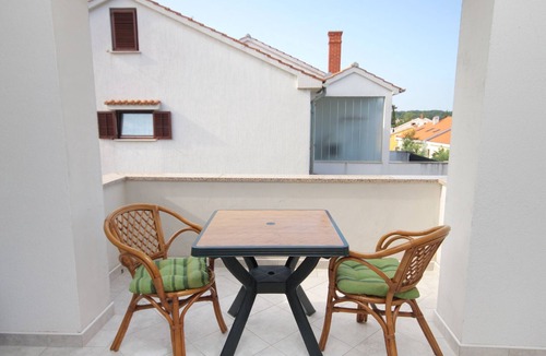 Njivice Apartment | Studio flat with terrace and sea view Njivice, Krk (AS-5458-a)
