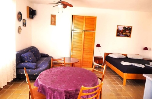 Pag Apartment | Studio flat with terrace and sea view Pag (AS-21220-a)