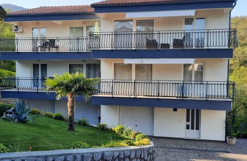 Poljane Apartment | Studio flat with terrace and sea view Ičići, Opatija (AS-7885-a)