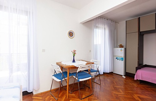Jezera Apartment | Studio flat with terrace Jezera, Murter (AS-798-d)