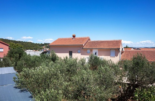 Jezera Apartment | Studio flat with terrace Jezera, Murter (AS-798-d)