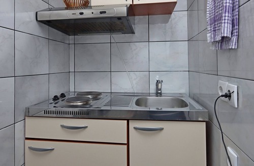 Lopar Apartment | Studio flat with terrace Lopar, Rab (AS-21808-a)