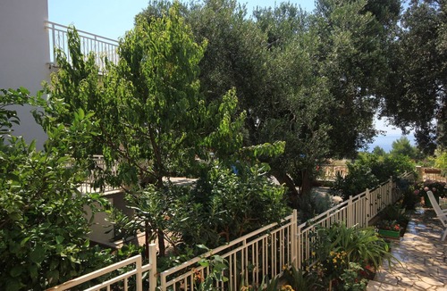 Stankovici Apartment | Studio flat with terrace Orebić, Pelješac (AS-10185-b)