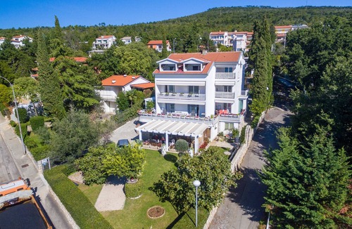 Selce Apartment | Studio flat with terrace and sea view Selce (Crikvenica) (AS-4801-a)