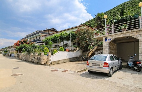 Trpanj Apartment | Studio flat with terrace Trpanj, Pelješac (AS-16004-b)