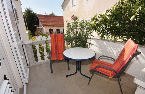 Vodice Apartment | Studio flat with terrace Vodice (AS-2995-d)