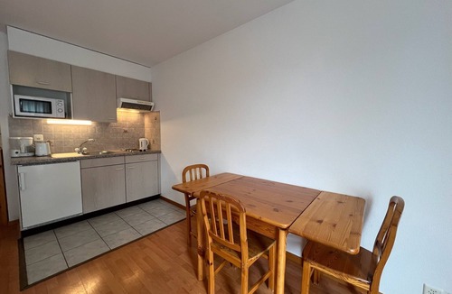 Vionnaz Apartment | Studio for 2 with Parking