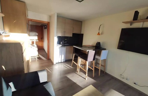 Veysonnaz Apartment | Studio for 4 near ski lift