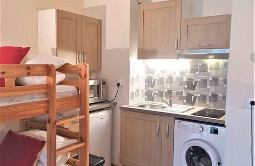 Bareges Apartment | Studio for 4 people in Barèges with parking