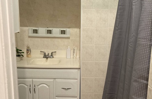 Rutherford House | Studio for rent