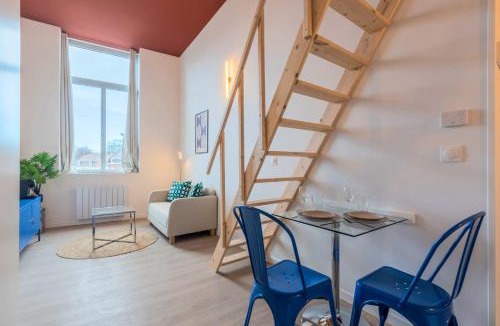 Annappes Apartment | Studio for two people on the mezzanine