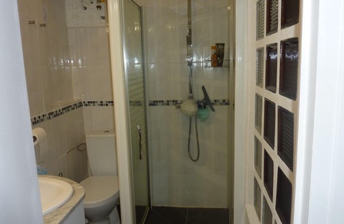 Amelie-les-Bains-Palalda Apartment | Studio Agréable et Confortable, Terrasse, Climatisation, Wi fi, Télé