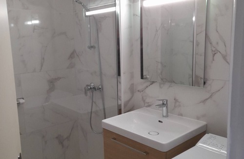 Amelie-les-Bains-Palalda Apartment | Studio 27 m² et 6 m² de Terrasse à 5 Minutes des Thermes