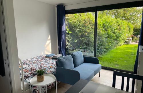 Bretteville-l'Orgueilleuse Apartment | Studio situé entre Caen & Bayeux et la mer