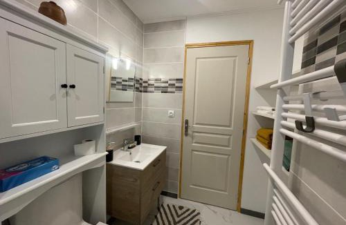 La Celle-sous-Gouzon House | Studio