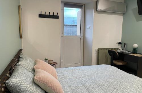 La Celle-sous-Gouzon House | Studio